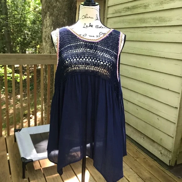 Woman’s Blue Crocheted Tank Top - Picture 2 of 8